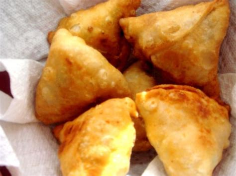 Pastries and chaat - 3. The Crunch: Besides the base (which often gets soft when loaded up with chutneys), chaat dishes will have other crunchy ingredients like thin sev —little spicy bits of fried potato—or ...